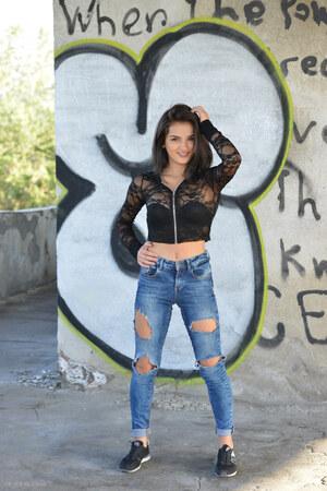 Original 2002 px/ 3000 px