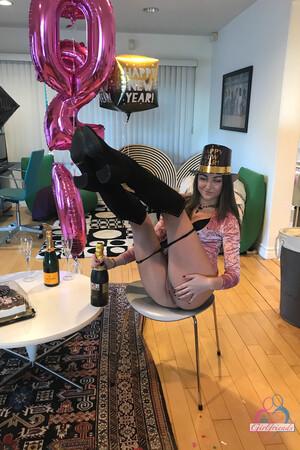 Original 2000 px/ 3000 px