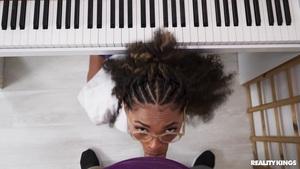 Original 1920 px/ 1080 px