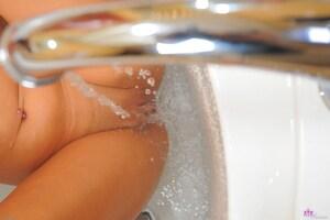 Original 3000 px/ 1996 px