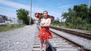 Original 2600 px/ 1462 px