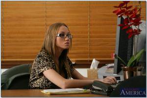 Original 850 px/ 571 px