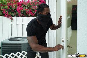 Original 2000 px/ 1333 px