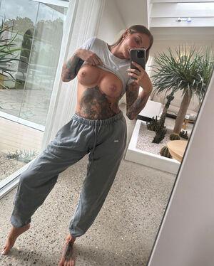 Original 1642 px/ 2048 px