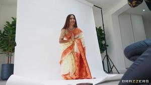 #Brazzers - Yasmina Khan, Aaliyah Yasin, Mia Z - Desi Social Day