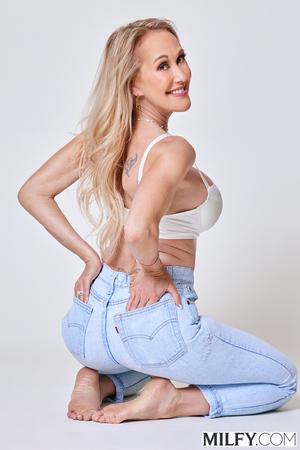 Original 2000 px/ 3000 px