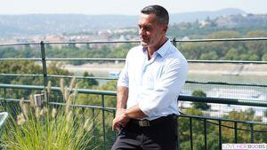 Original 2400 px/ 1350 px