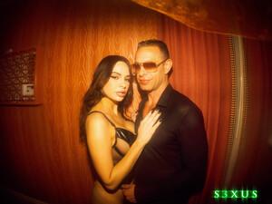 Original 3000 px/ 2250 px