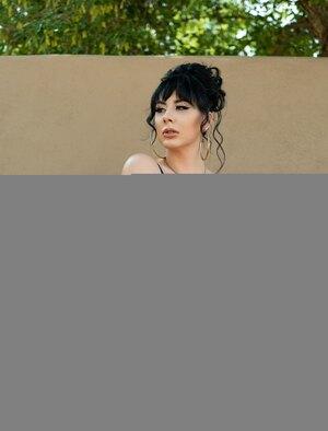 Original 3840 px/ 5044 px