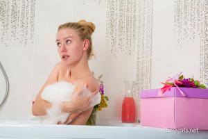 Original 5760 px/ 3840 px