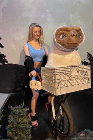 Original 2000 px/ 3000 px