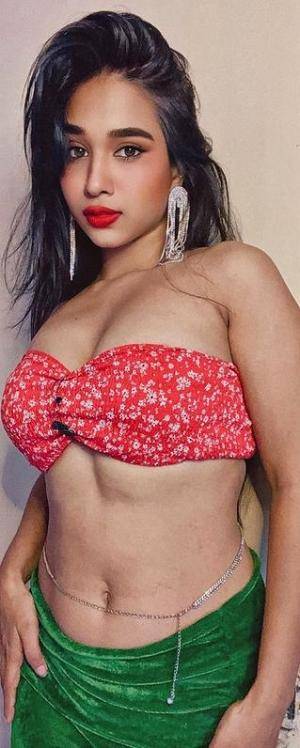 Original 319 px/ 796 px