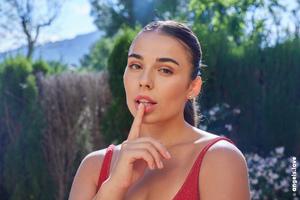 Original 8011 px/ 5343 px