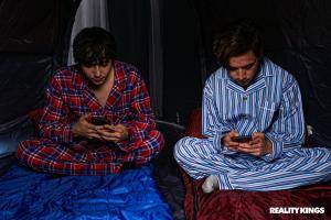 Original 2998 px/ 2000 px