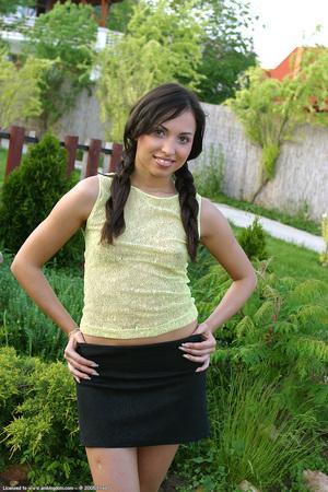 Original 682 px/ 1024 px