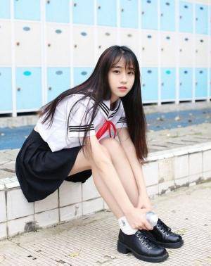 Original 564 px/ 711 px