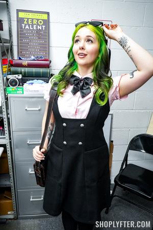 #ShopLyfter - Aveena Axel - Case No. 8002929 - The Sassy Student