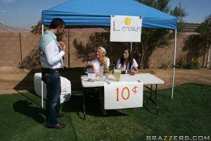 Original 900 px/ 600 px