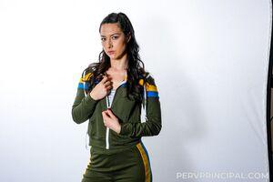 Original 1617 px/ 1080 px