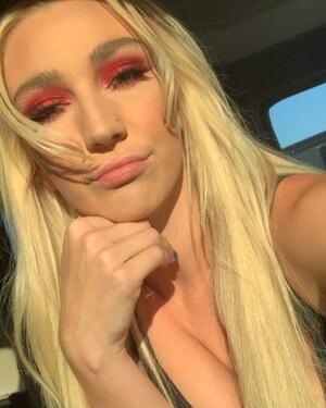 Original 624 px/ 780 px