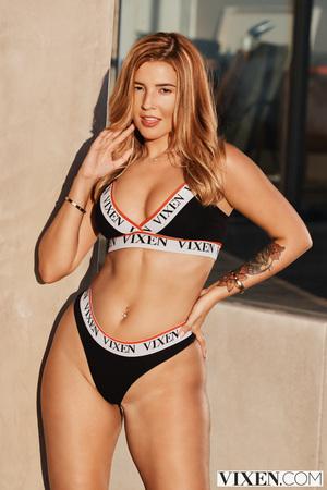 Original 2000 px/ 2999 px