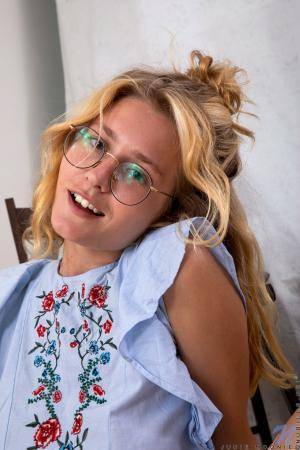 Original 2400 px/ 3600 px