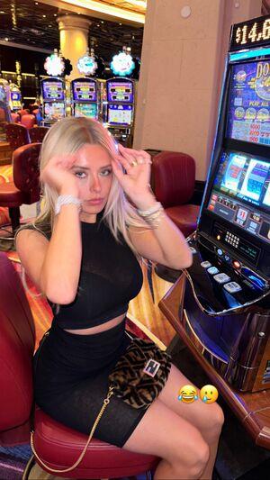 Original 1179 px/ 2096 px