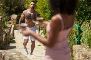 Original 5792 px/ 3840 px