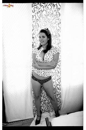 Original 1059 px/ 1600 px