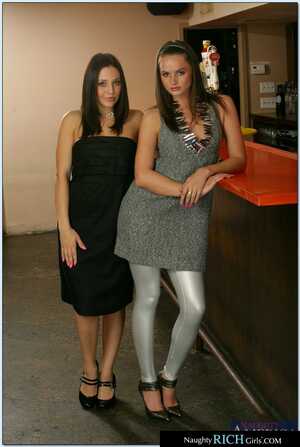 Original 1670 px/ 2489 px