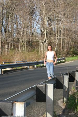 Original 682 px/ 1024 px