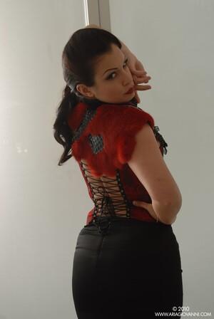 Original 1071 px/ 1600 px