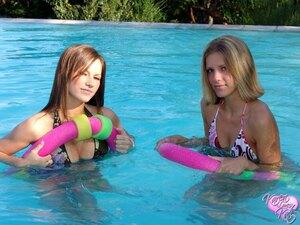 Original 1200 px/ 900 px