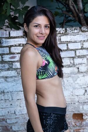 Original 2000 px/ 3000 px