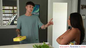 Original 2500 px/ 1406 px