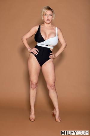 Original 2000 px/ 2999 px