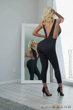 #Brazzers - Nicolette Shea - Im Not Cheating!