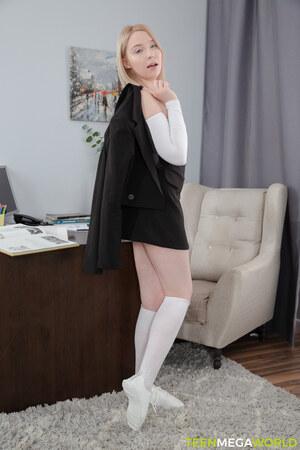 Original 2333 px/ 3500 px