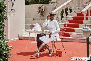 Original 3000 px/ 2000 px