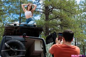 Original 8192 px/ 5464 px