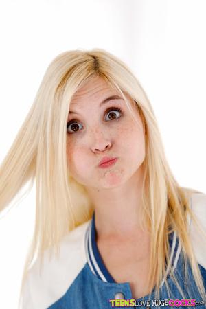 Original 1600 px/ 2400 px