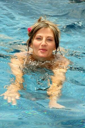 Original 683 px/ 1024 px