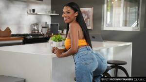 Original 2500 px/ 1406 px