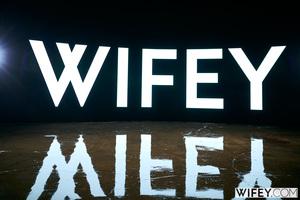 Original 2999 px/ 2000 px