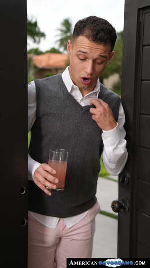 Original 1406 px/ 2500 px