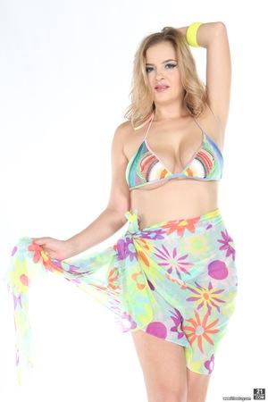 Original 1280 px/ 1920 px