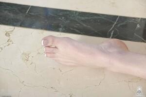 Original 1600 px/ 1064 px