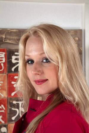 Original 1066 px/ 1600 px