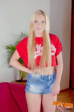 Original 683 px/ 1024 px