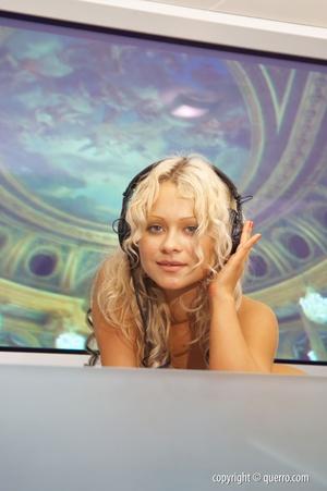 Original 2000 px/ 3008 px